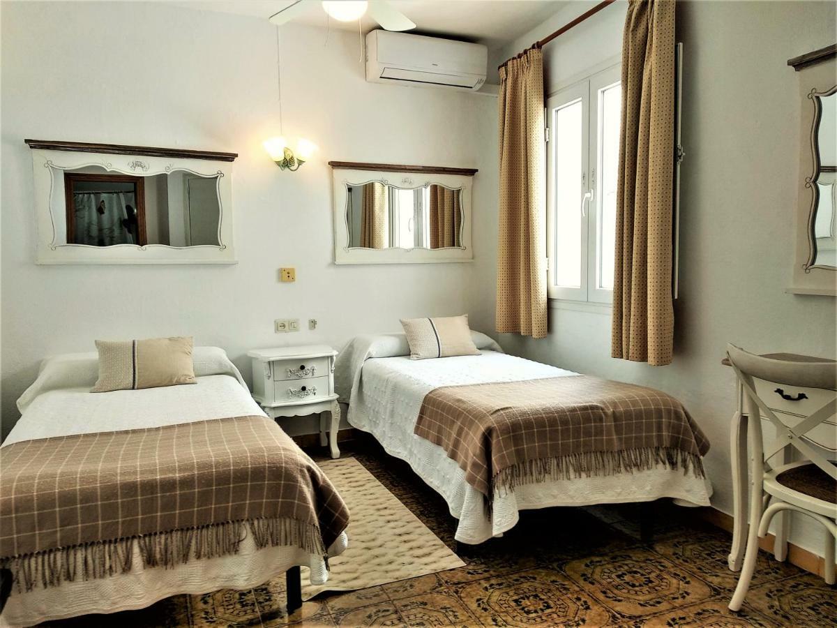 Twin Room,786630510:JPEG